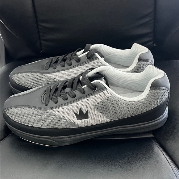 Brunswick Other - Men's Grey & Black Brunswick Shoes